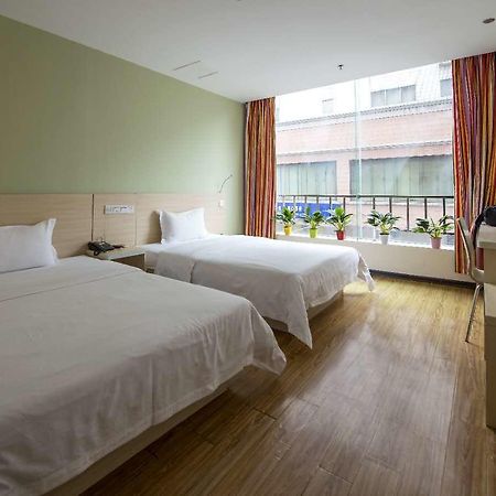 E+ Hotel Guangzhou Baixin Branch المظهر الخارجي الصورة